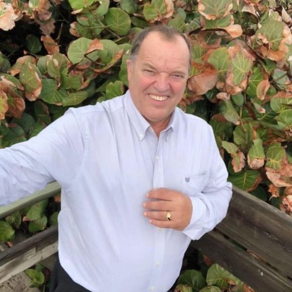 Meet your Posher, Derek - Picture 1 of 1